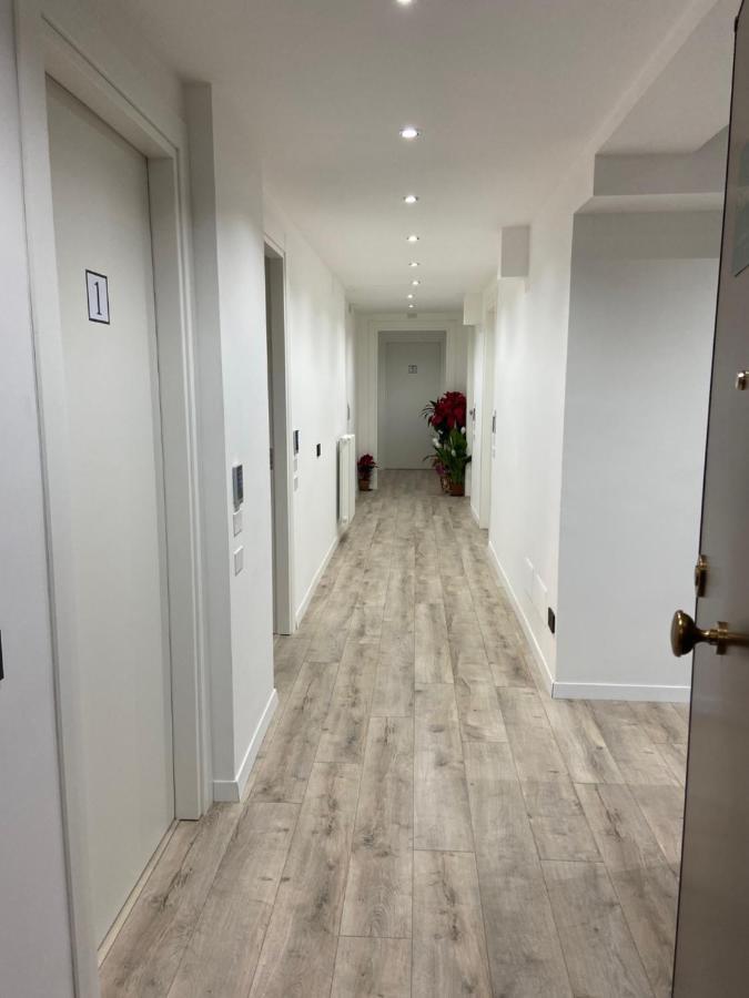 Hotel Plaza Ungheria Palermo Ngoại thất bức ảnh